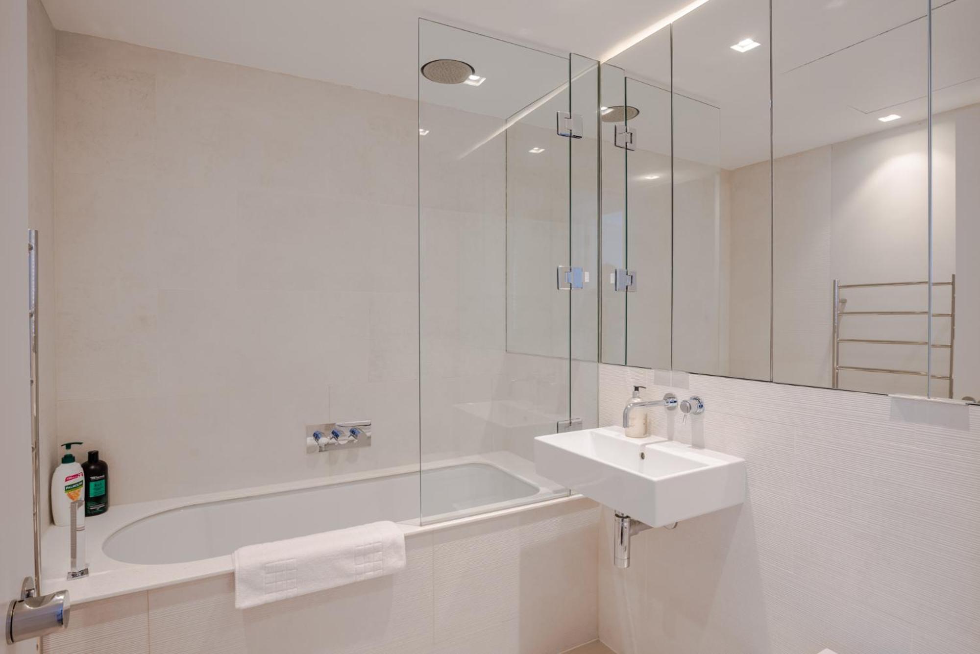 לונדון Central Holborn Bloomsbury Flats מראה חיצוני תמונה